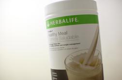 Herbalife se je z milijoni izognil uradni razglasitvi za piramidno shemo