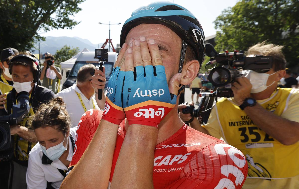 Campenaerts | Victor Campenaerts ob svoji prvi etapni zmagi na Touru ni skrival čustev.  | Foto Guliverimage