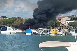 V Medulinu zagorelo več plovil, škode za sto tisoč evrov #video