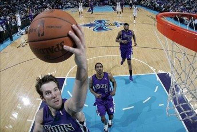 Sacramento zmagal, Udrih zadeval