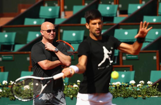 Andre Agassi je prepričan, da lahko njegov varovanec v Wimbledonu pride daleč. | Foto: Guliverimage/Getty Images