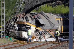 V nesreči vlaka v Španiji najmanj štiri smrtne žrtve