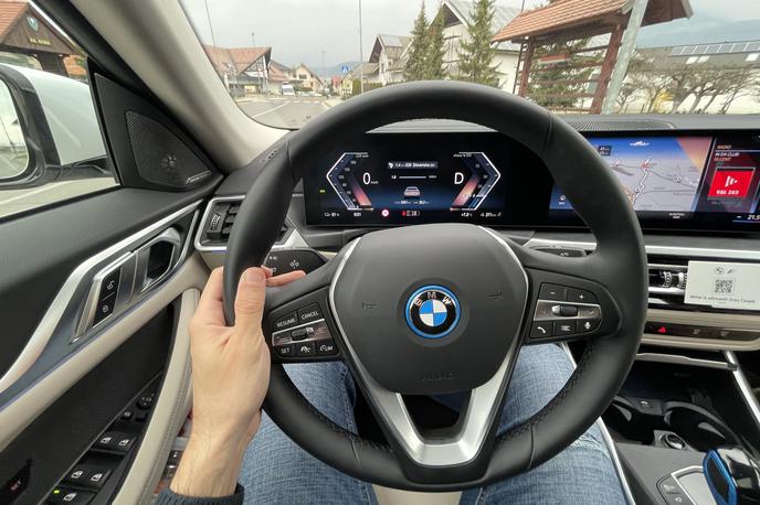 BMW i4 | Namenska električna platforma za vozila BMW lahko odklene potencial, ki ga do zdaj še niso izkoristili. | Foto Gregor Pavšič