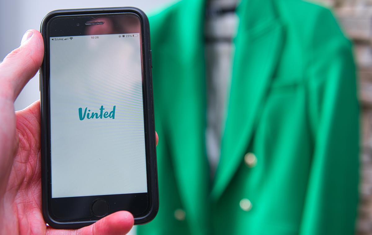Vinted | Platforma se za zdaj še razvija na slovenskem trgu, zato je priporočljivo, da uporabniki upoštevajo tudi omejitve, kot so mednarodne pošiljke in razpoložljivost artiklov. | Foto Shutterstock