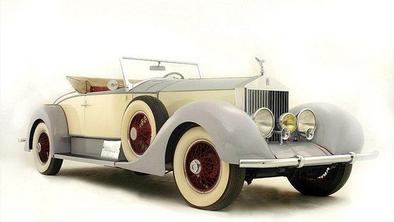 Rolls-royce phantom je bil tudi "playboy roadster"