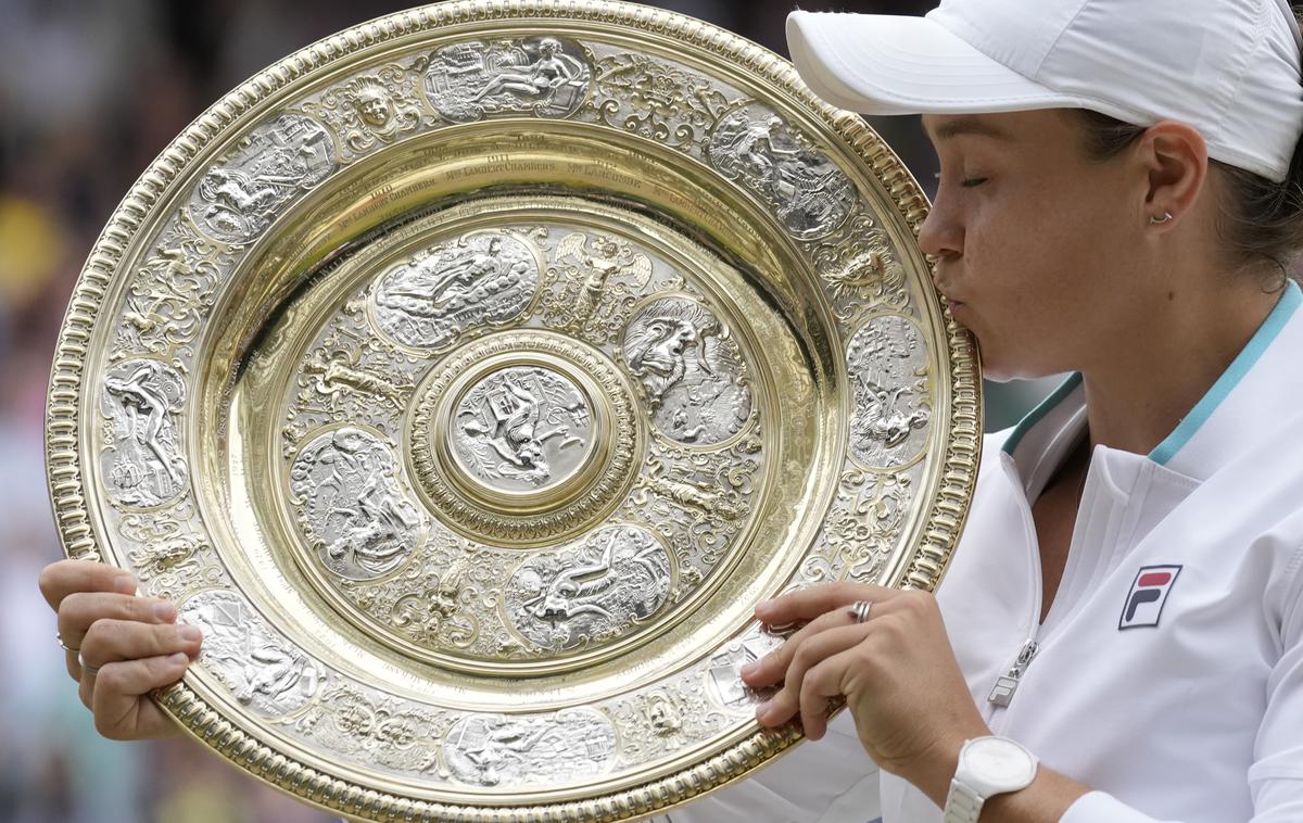 Ashleigh Barty | Ashleigh Barty, ki bo prezimila na 1. mestu, je letos osvojila tudi Wimbledon. | Foto Guliverimage