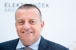 Je Pečečniku žal, da je pohvalil vlado Roberta Goloba?