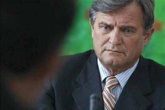 MORS: Odločitev o izboru ponudnika oklepnikov 4x4 je bila predvidena v juliju