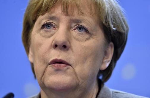 Zaradi sumljive pošiljke zaprli urad Angele Merkel