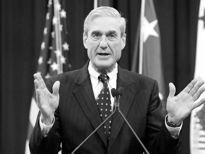 Umrl nekdanji direktor FBI Robert Mueller