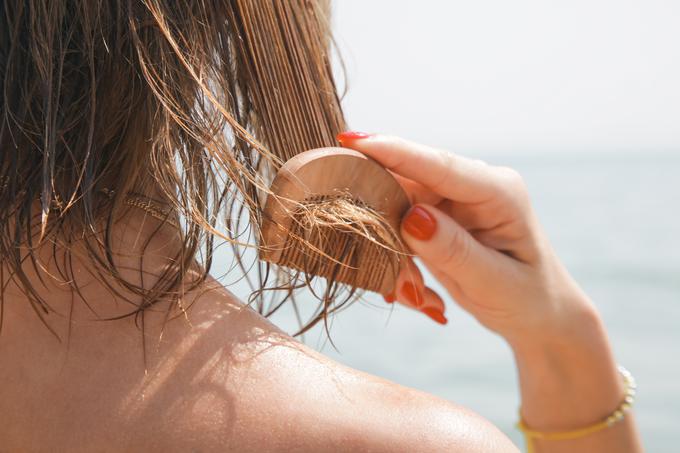 Razčesavanje je ključno pri učinkoviti negi las.
 | Foto: Shutterstock