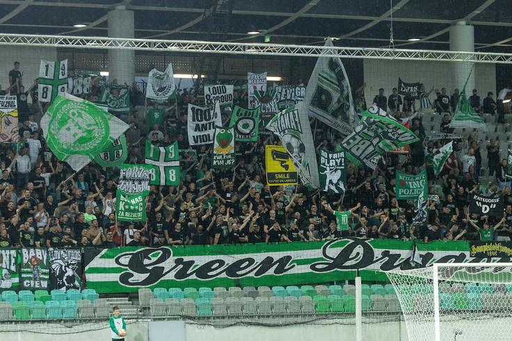 Obračun med Olimpijo in Muro se bo začel ob 17.30. | Foto: Vid Ponikvar/Sportida
