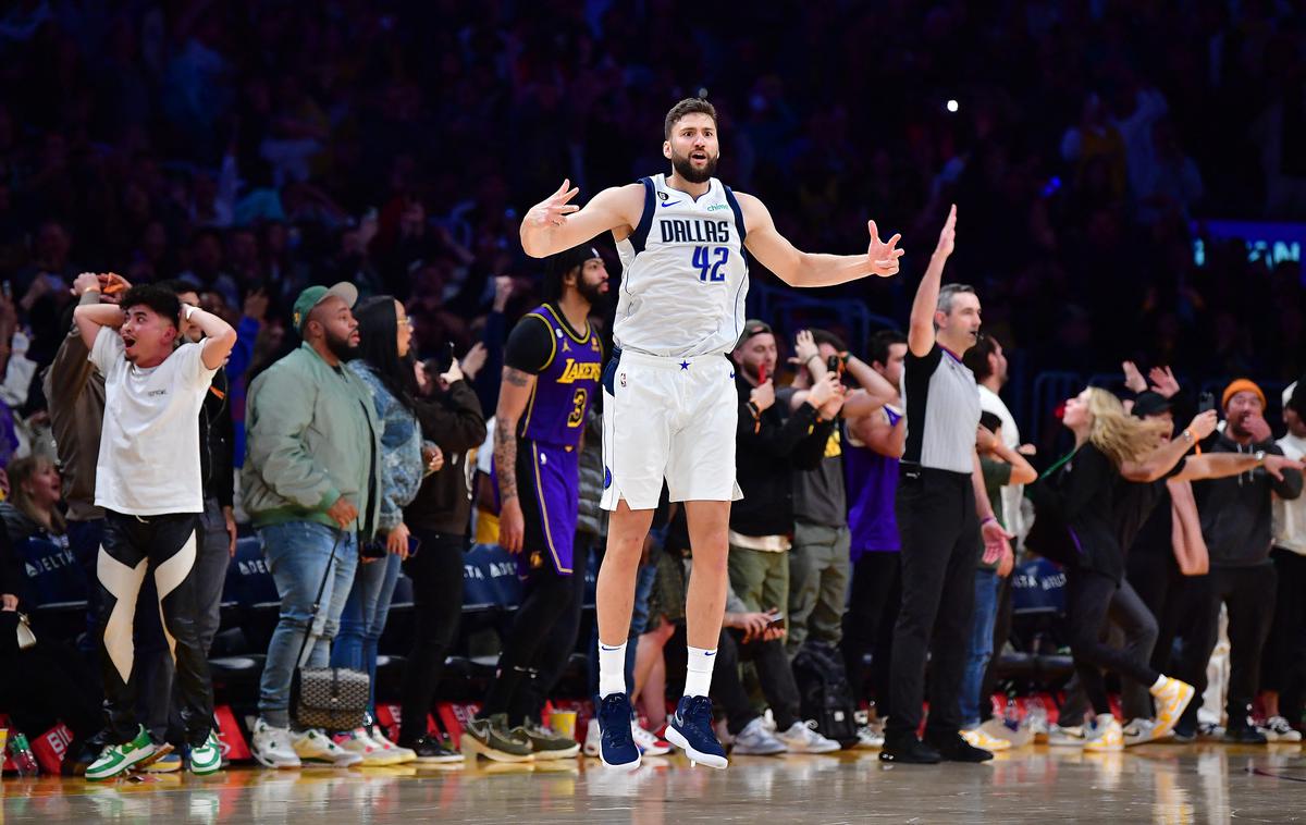 Maxi Kleber | Maxi Kleber je ob zvoku sirene zadel trojko za zmago Dallasa s 111:110. | Foto Guliverimage