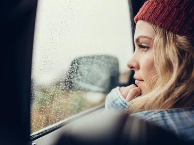 Današnji horoskop: strelci imate srečo pred nosom, ovne čaka težka odločitev