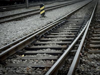 Neznanec na Grahovem namerno prerezal žične mehanizme za upravljanje kretnice