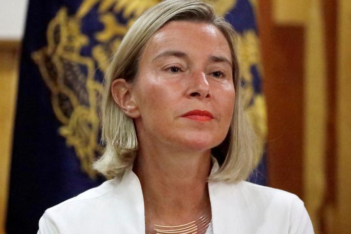 Federica Mogherini | Preiskava se osredotoča na domnevno goljufijo, povezano s projektom diplomatske akademije EU – devetmesečnim programom usposabljanja za mlajše diplomate iz članic EU, ki ga je Evropska služba za zunanje delovanje (EEAS) v obdobju 2021–2022 po razpisu dodelila univerzi College of Europe.  | Foto Reuters
