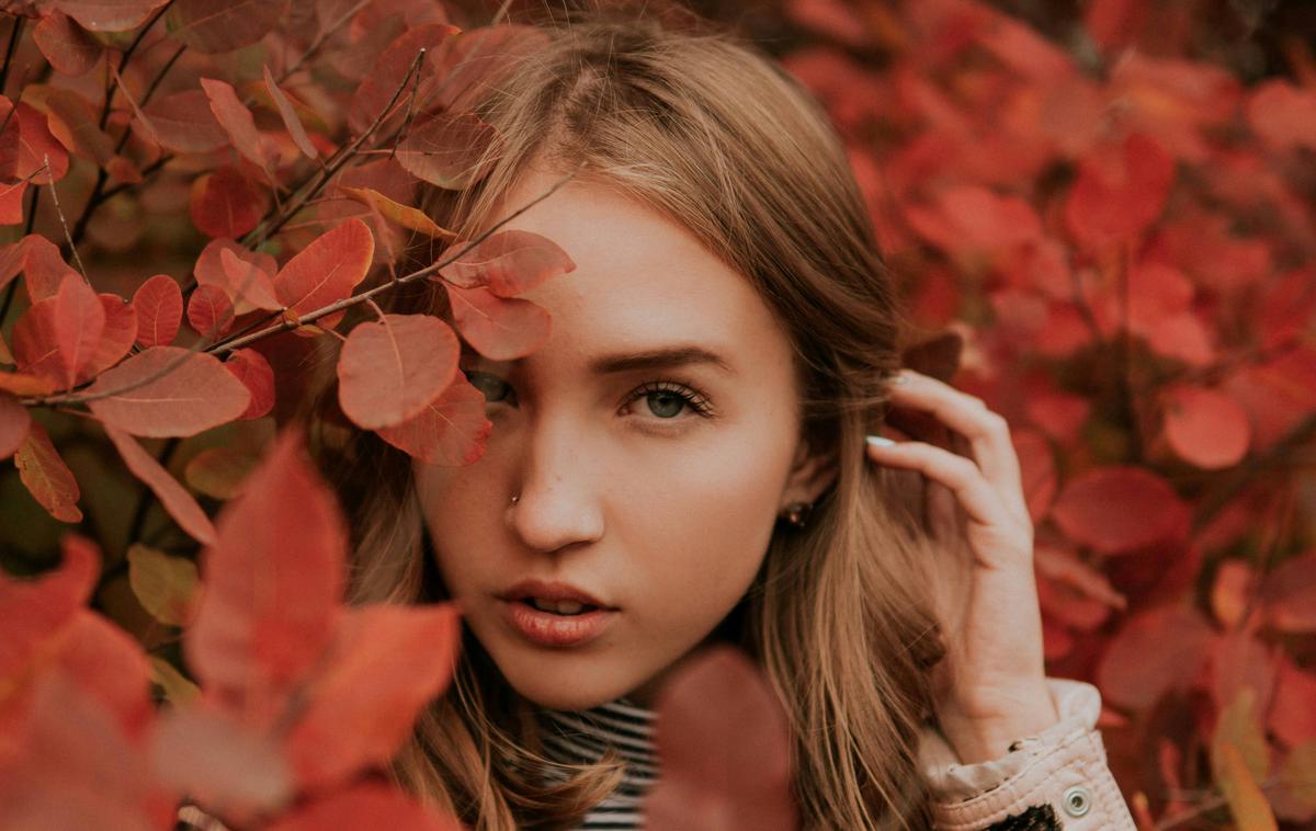 ženska, dekle, jesen | Foto Unsplash