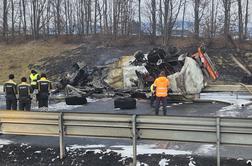 Huda nesreča na štajerski avtocesti usodna za 28-letnika. Sanacija ceste do sobote. #video