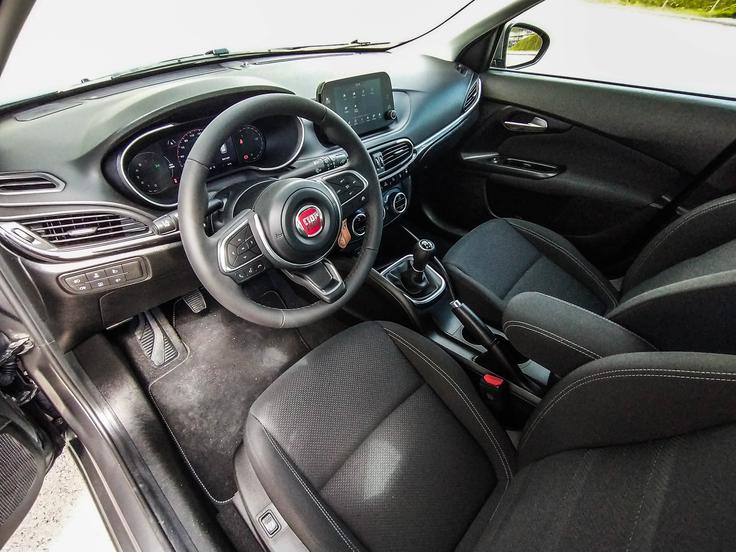 Fiat tipo in tipo cross | Foto: Gašper Pirman