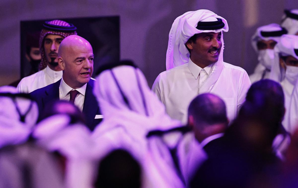Gianni Infantino, šejk Tamim bin Hamad al-Thani, Katar 2022 | Svetovno prvenstvo se bo letos v Katarju začelo 20. in ne 21. novembra. | Foto Reuters