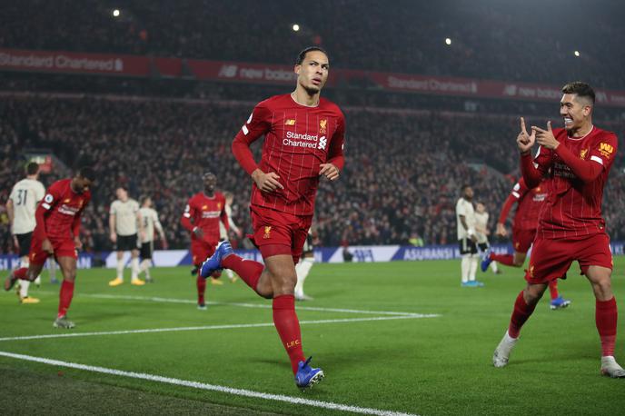 Virgil van Dijk | Liverpool je na derbiju ugnal tudi Manchester United, ki je moral zaigrati brez poškodovanih Marcusa Rashforda, Scotta McTominayja in Paula Pogbaja.  | Foto Reuters