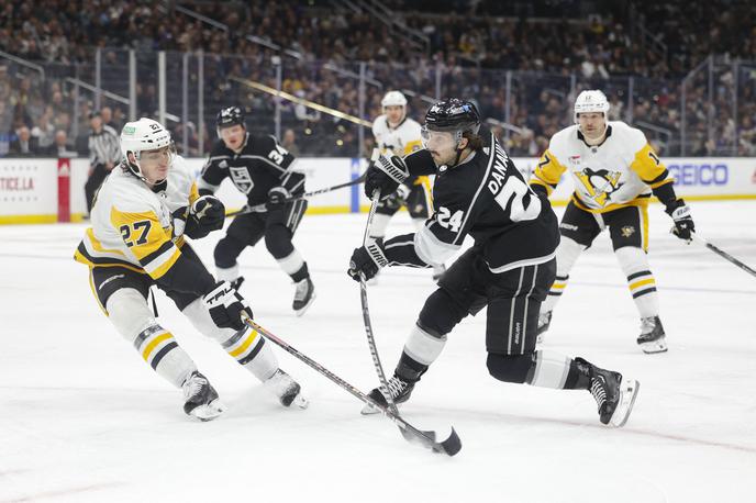 Los Angeles Kings Pittsburgh Penguins | Kralji so po štirih zaporednih zmagah izgubili. Pred domačimi gledalci so izgubili v podaljšku. | Foto Reuters