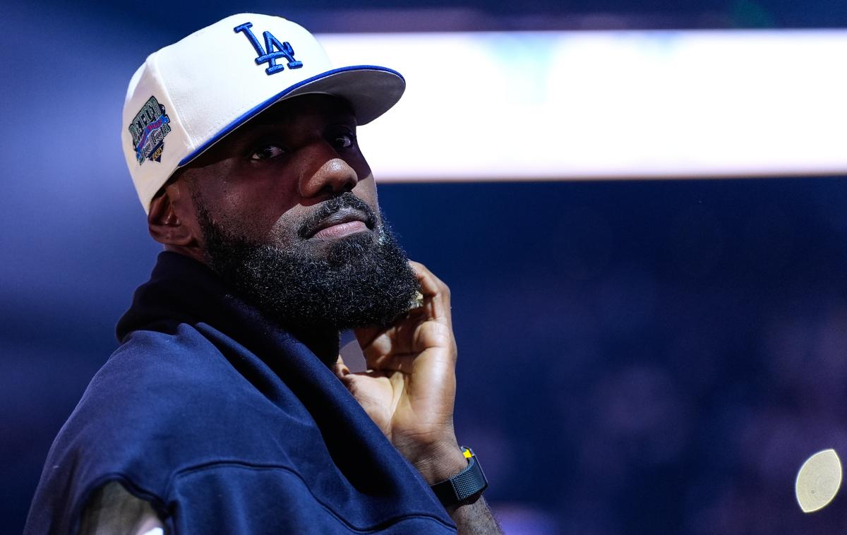 LeBron James | LeBron James je sprožil košarkarski cunami. Kaj bo danes povedal ljubiteljem košarke? | Foto Guliverimage