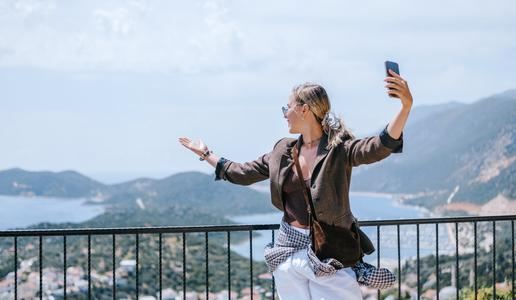 Hoteli in restavracije zapirajo vrata vplivnežem