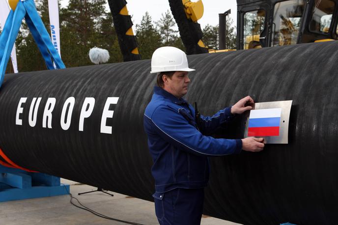 Ruski plinovod Severni tok | V EU se že več tednov bojijo, da bi lahko sedanji spor z Rusijo povzročil motnje v dobavi plina. Do nedavnega je EU s plinom pokrivala malo manj kot četrtino oziroma 24 odstotkov svojih energetskih potreb. Skupno 40 odstotkov uvoza pa v Evropo prihaja od podjetja Gazprom. | Foto Guliverimage