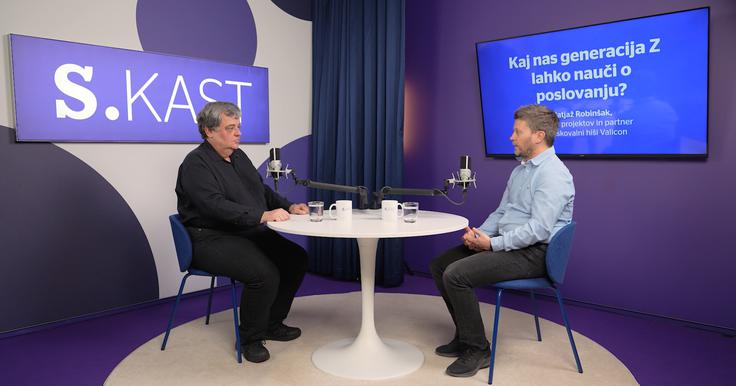 "Generaciji Z je tehnologija sestavni del življenja, starejši pa so se z njo srečali šele pozneje in jim je nek dodatek, zato ne preseneča, da za generacijo Z tisti, ki jih ni na internetu, ne obstajajo." | Foto: Siol.net