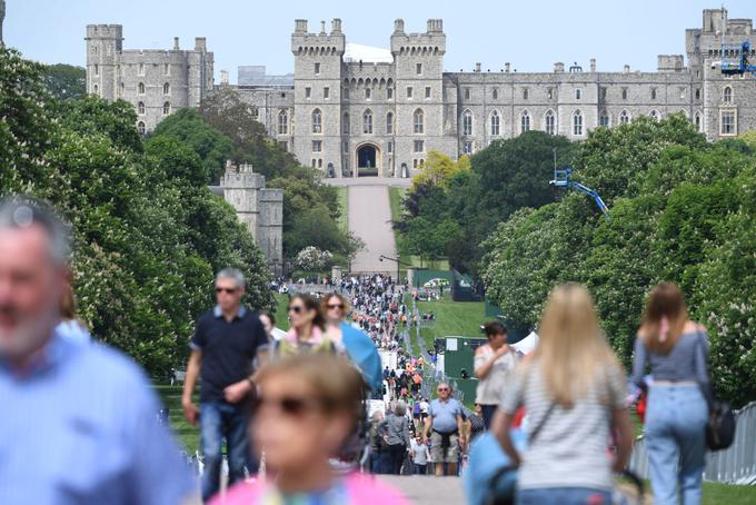 Windsorski grad je velika turistična atrakcija v Angliji. | Foto: Getty Images