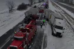 Vse bolj nevarne razmere: verižno trčenje tovornjakov