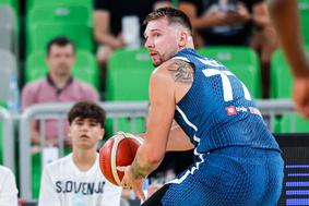 Nemoč Dončićeve Slovenije v Beogradu, Srbi že v tretji četrtini vodili za 40