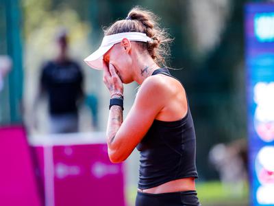 Polona Hercog fizično ni zdržala uvodnega dvoboja