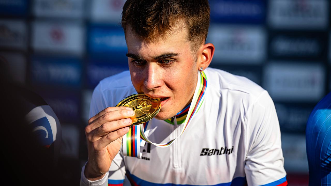 17-letnemu junaku SP grozil suspenz zaradi človeka iz Armstrongove afere