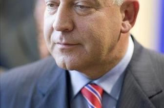 Pahor se je srečal z vodjo hrvaške opozicije Milanovićem