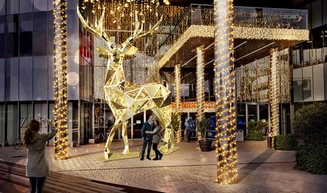 Bi z otroki naredili selfi ob največjem jelenčku v Evropi?