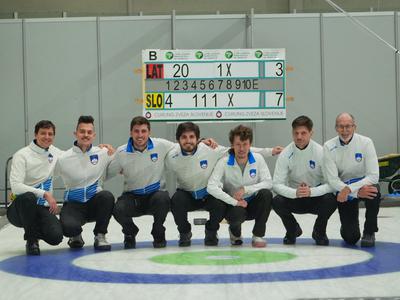 Slovenci zlati na svetovnem prvenstvu v curlingu skupine C!