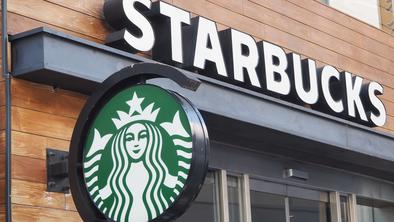 Starbucks mora stranki zaradi opeklin izplačati 50 milijonov dolarjev odškodnine
