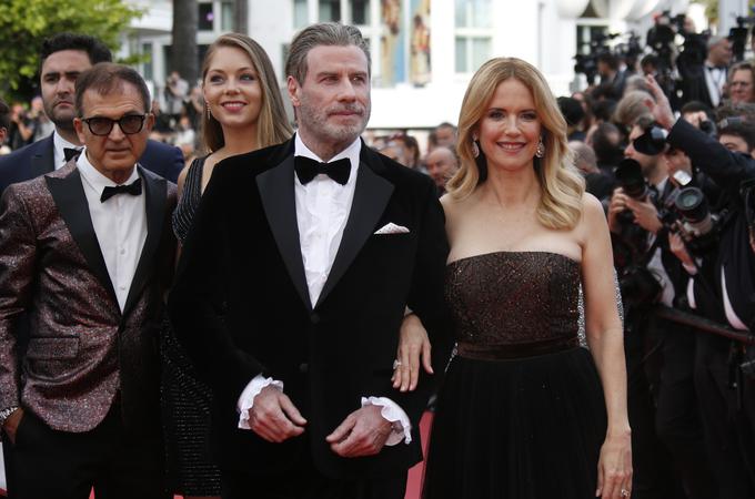 Hollywoodski igralec John Travolta in njegova žena Kelly Preston poudarjata, da jima je scientologija pomagala preboleti sinovo smrt. | Foto: Reuters