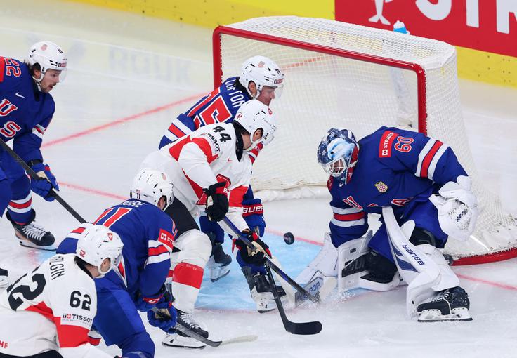 Švicarji so vnovič dokazali, da lanski finale na Češkem ni bil naključje.  | Foto: Reuters