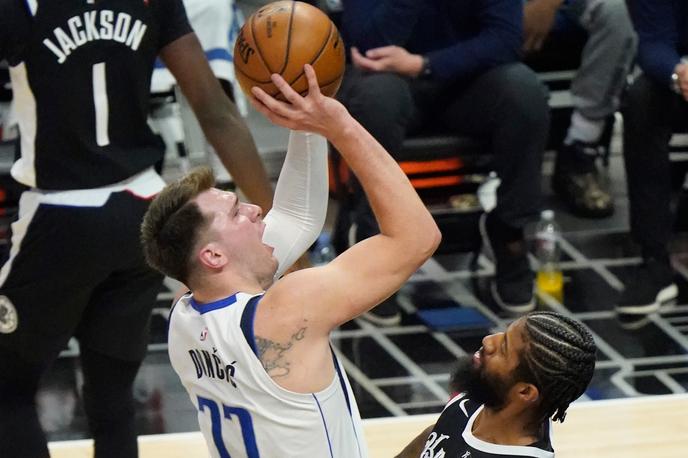 Luka Dončić | Luka Dončić je v velikem slogu stopil v končnico. | Foto Reuters