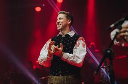 Ansambel Saša Avsenika na noge dvignil polne Stožice