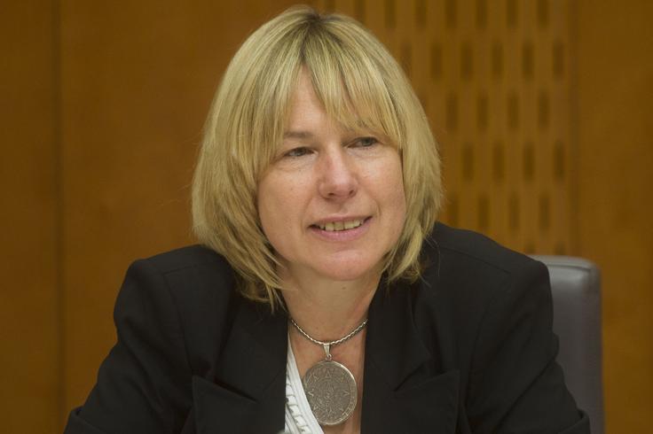 V počitniškem času bo finančno ministrstvo vodila Smerkoljeva, do septembra pa naj bi Cerar predstavil novega kandidata za ministra. | Foto: Matej Leskovšek