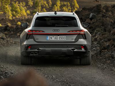 Najboljša alternativa športnim terencem? Audi vrača legendarni A6 allroad.
