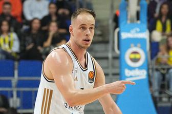 Klemen Prepelič je gostoval pri Crveni zvezdi in izgubil