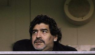 Maradona bo zmeraj Napolijeva št. 10