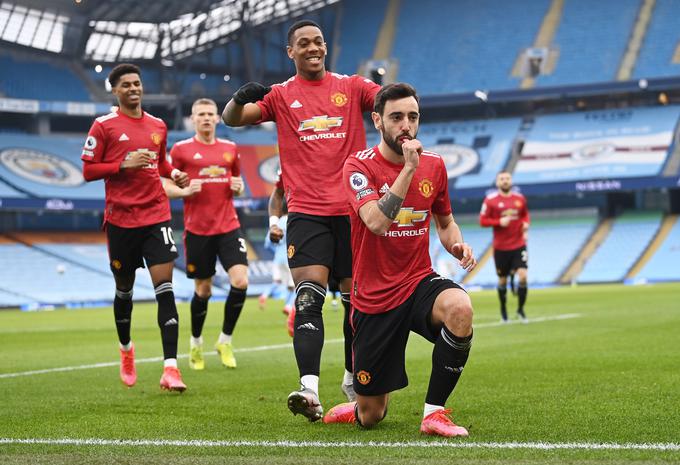 Manchester United je prekinil izjemni niz Manchester Cityja, a za sinjemodrimi še vedno zaostajajo ogromnih devet točk. | Foto: Reuters