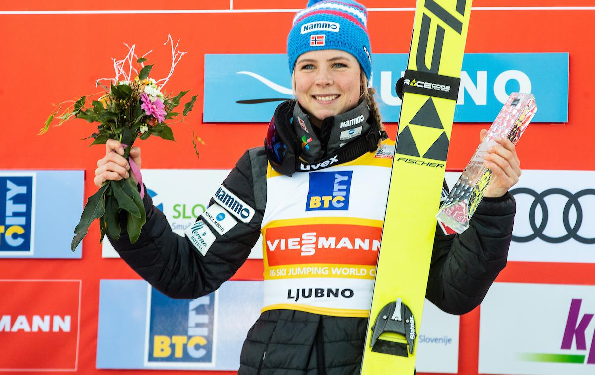 Maren Lundby | Norvežanka Maren Lundby je z dvema zmagama v dveh dneh še povečala prednost v svetovnem pokalu. | Foto Matic Ritonja/Sportida