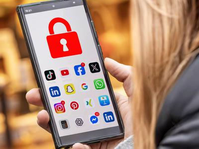 Prepoved dostopa za mlade do 16 let: Bo Slovenija sledila Avstraliji?